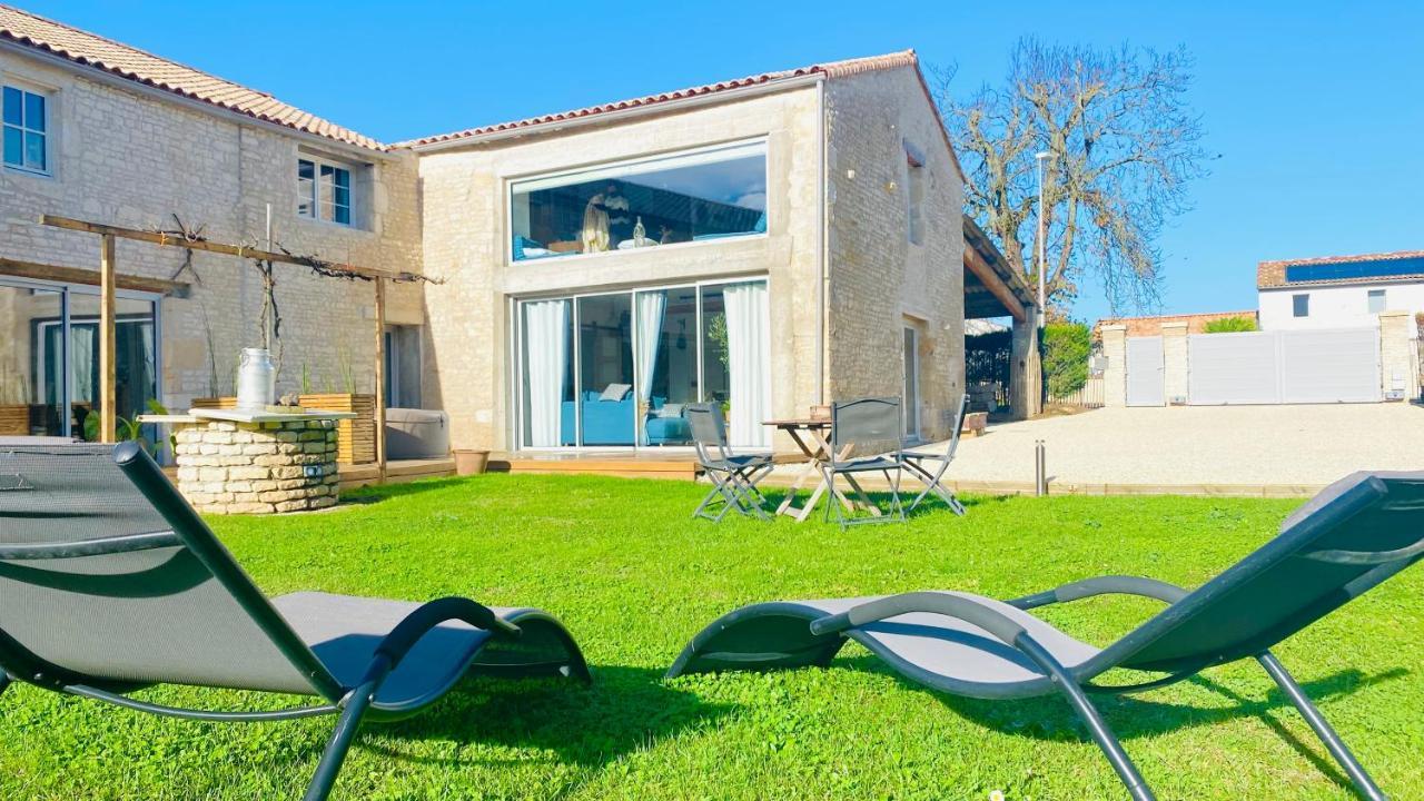 Le Grenier - Gîte de prestige La Rochelle Saint-Medard-d'Aunis Exterior foto